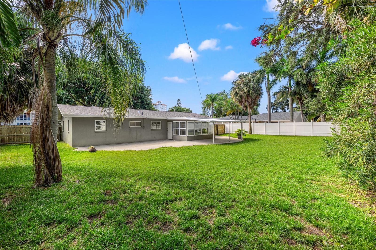 1180 EDEN ISLE BLVD NE, ST PETERSBURG, FL, 33704