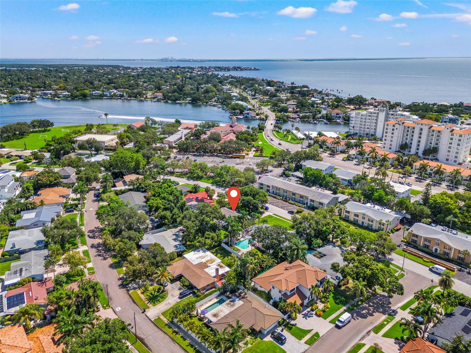 1180 EDEN ISLE BLVD NE, ST PETERSBURG, FL, 33704