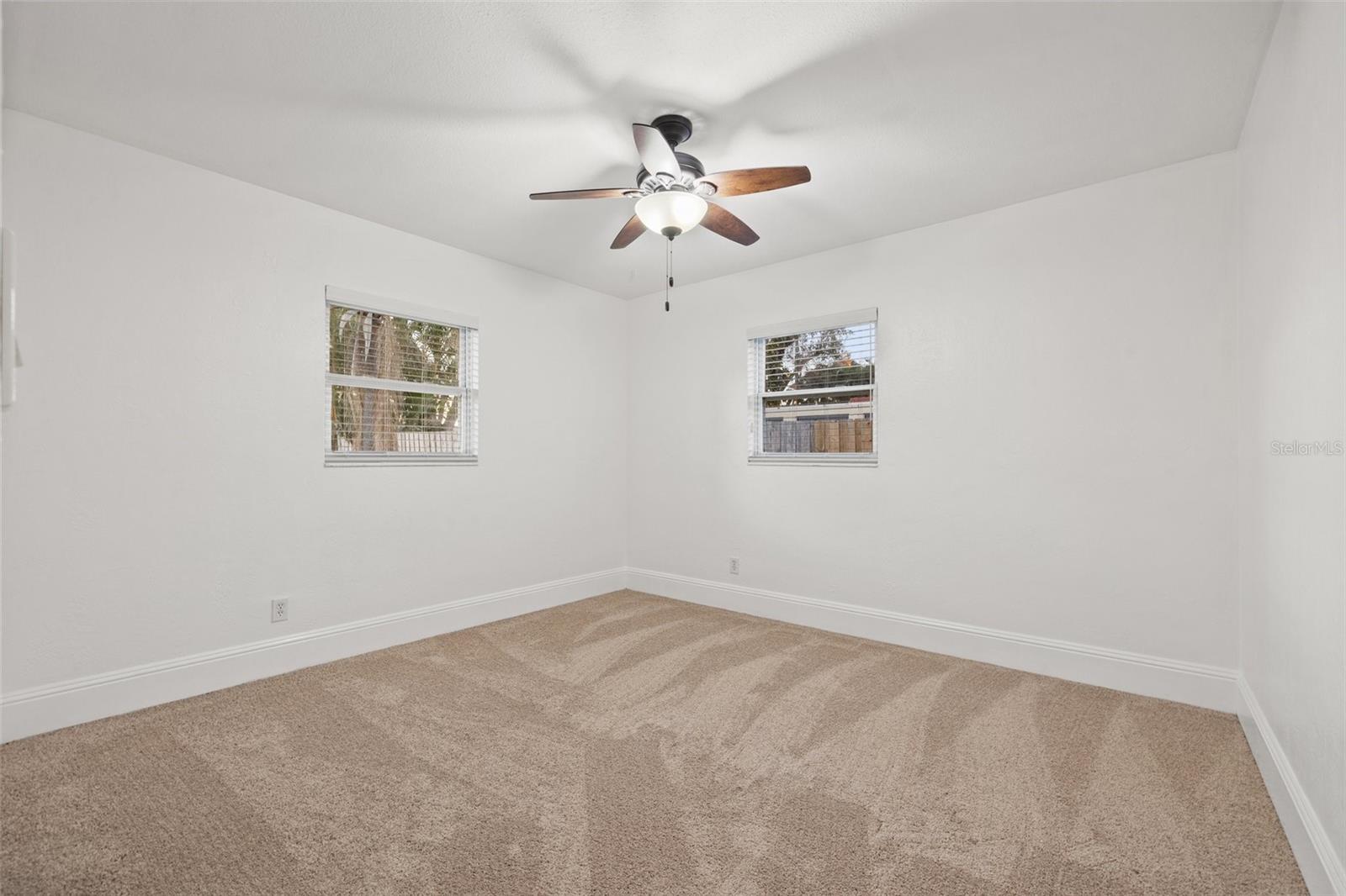 1180 EDEN ISLE BLVD NE, ST PETERSBURG, FL, 33704
