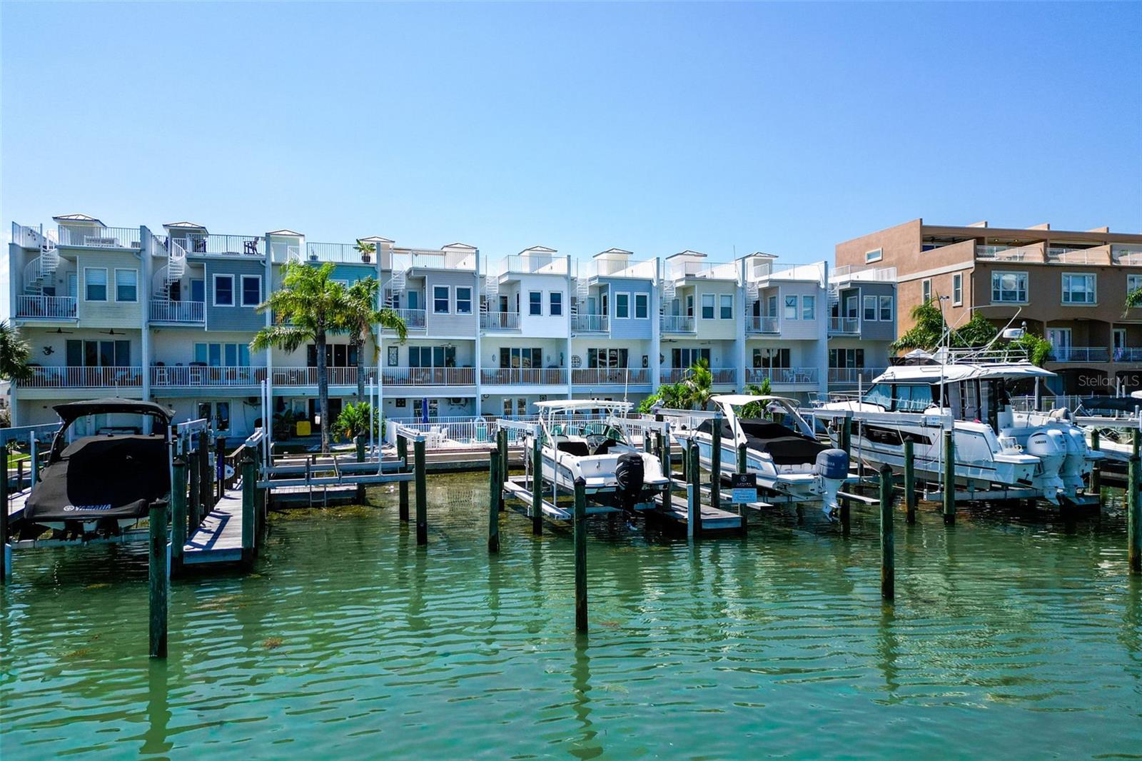 130 BRIGHTWATER DR #5, CLEARWATER BEACH, FL, 33767