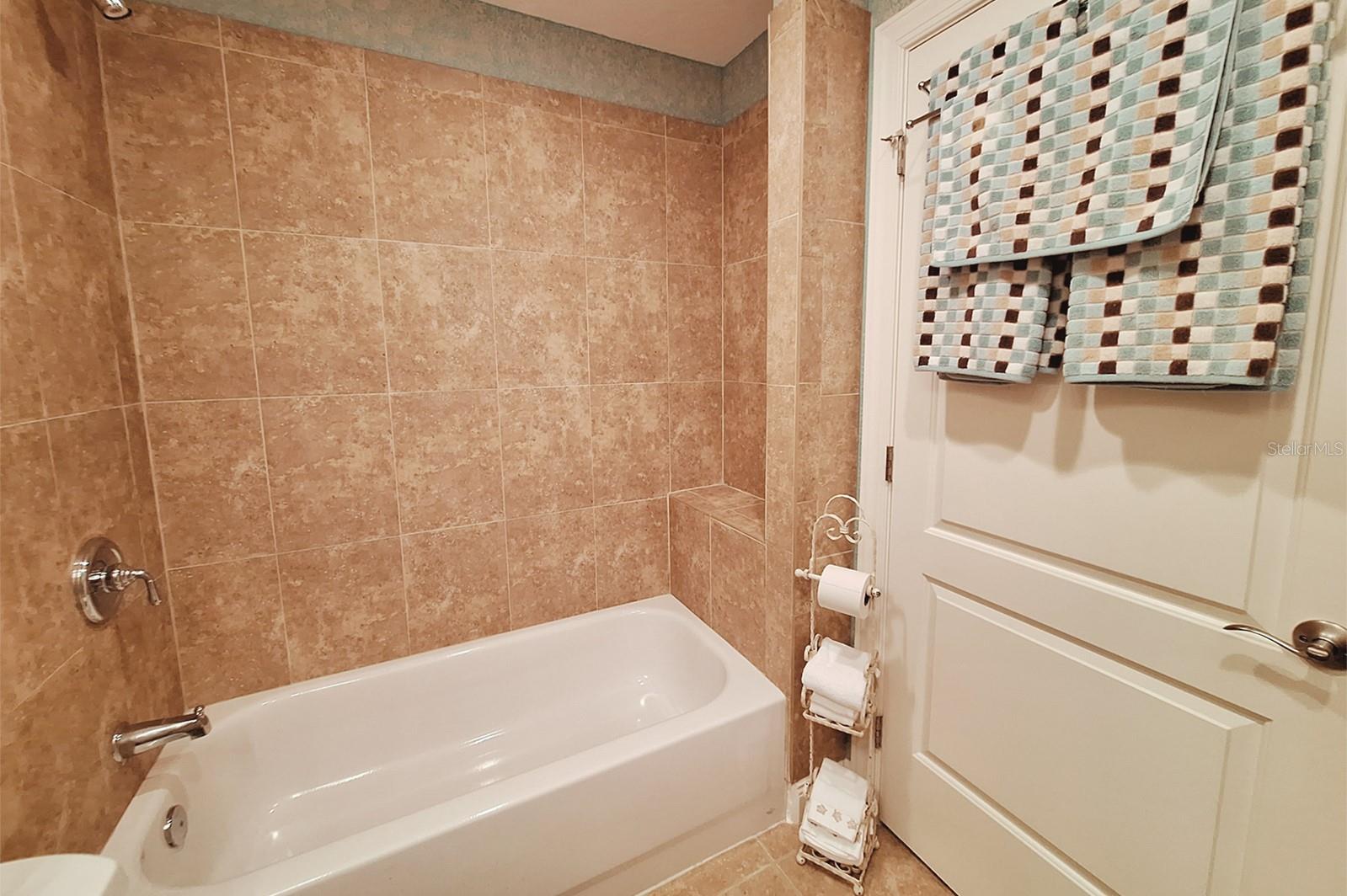 130 BRIGHTWATER DR #5, CLEARWATER BEACH, FL, 33767
