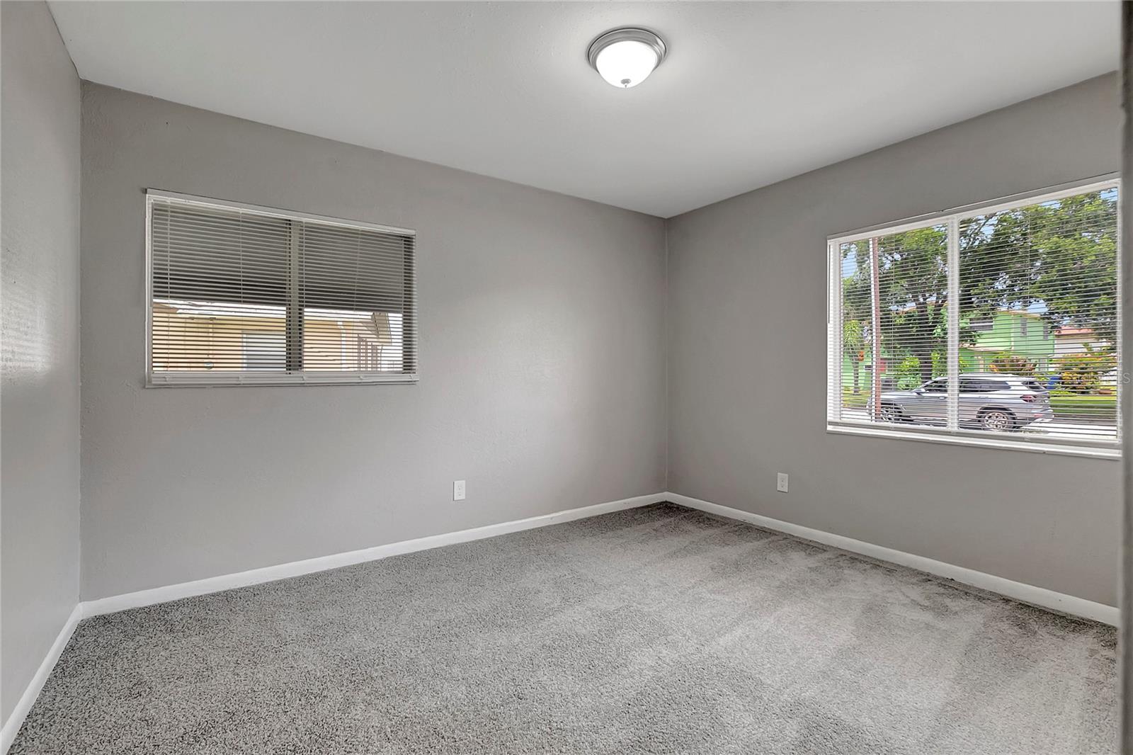 5604 CRESTHILL DR, TAMPA, FL, 33615