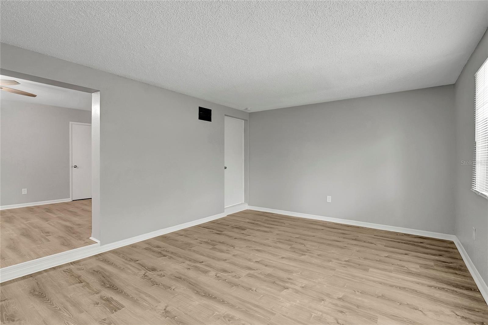 5604 CRESTHILL DR, TAMPA, FL, 33615