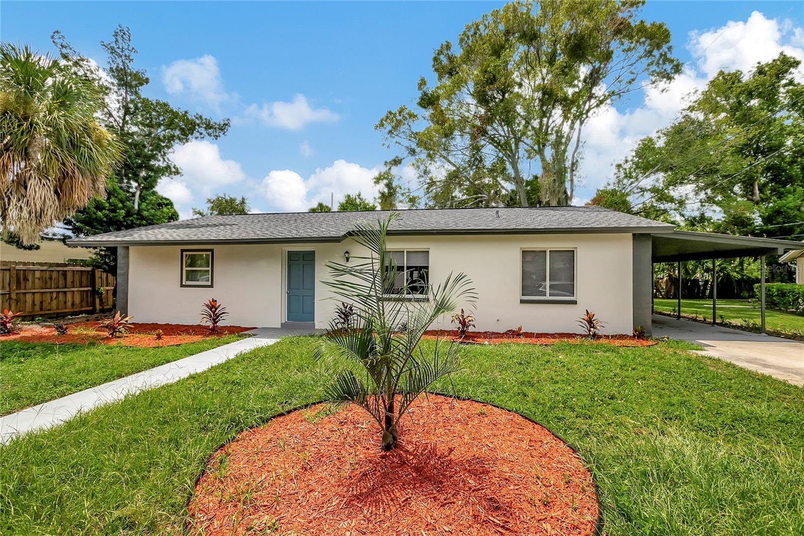 5604 CRESTHILL DR, TAMPA, FL, 33615