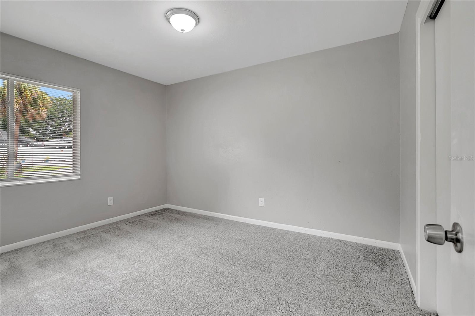 5604 CRESTHILL DR, TAMPA, FL, 33615