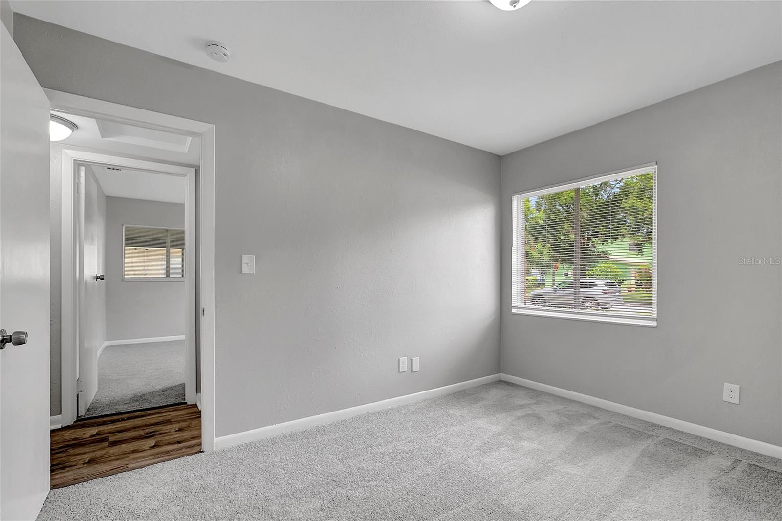 5604 CRESTHILL DR, TAMPA, FL, 33615