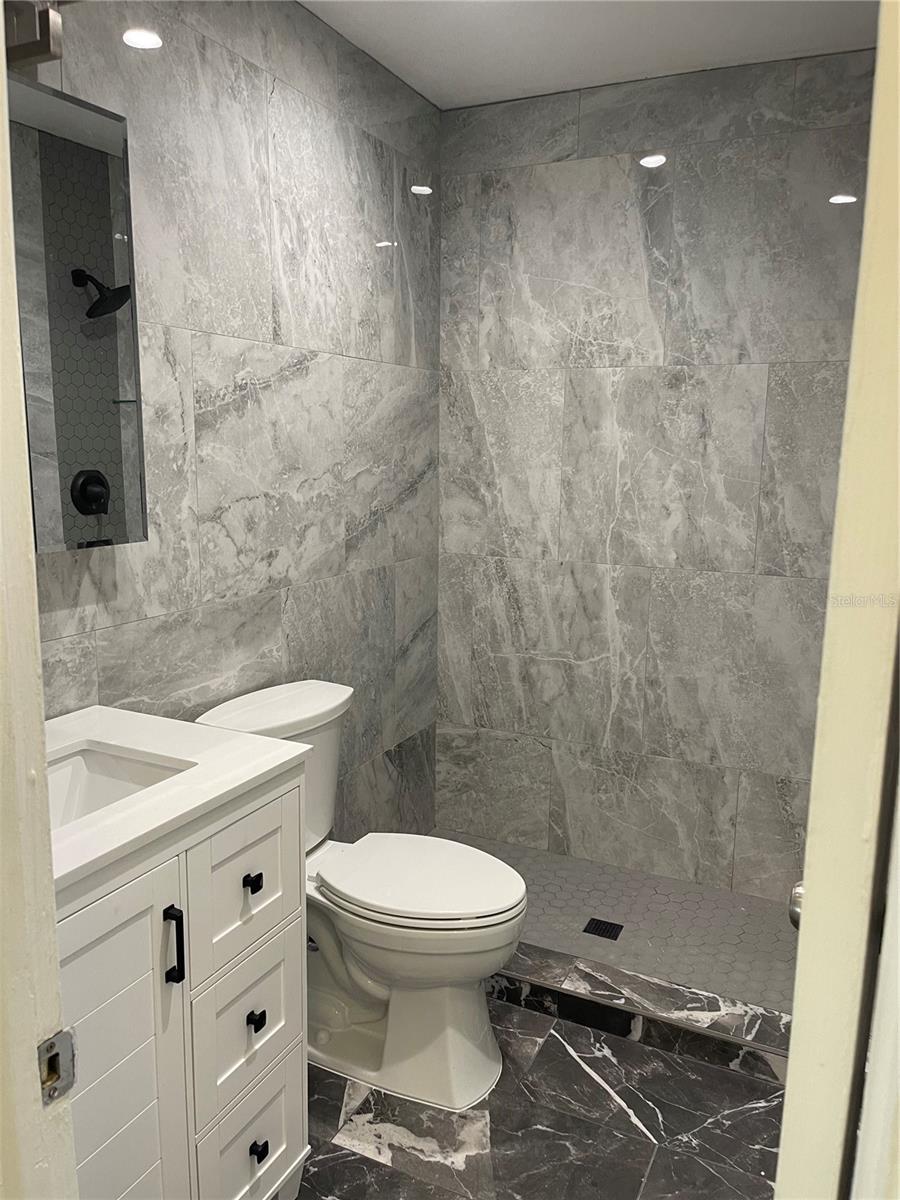 237 COLONIA LN E, NOKOMIS, FL, 34275