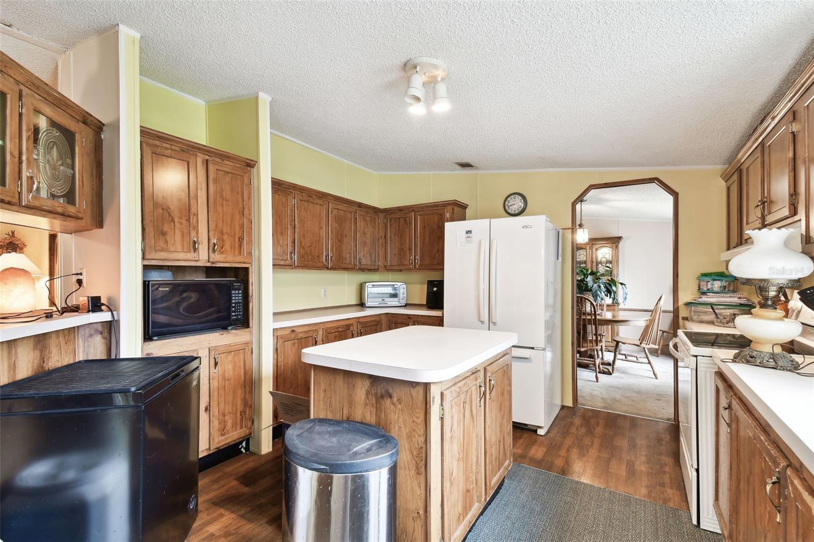 4537 THORNTON DR, ZEPHYRHILLS, FL, 33542