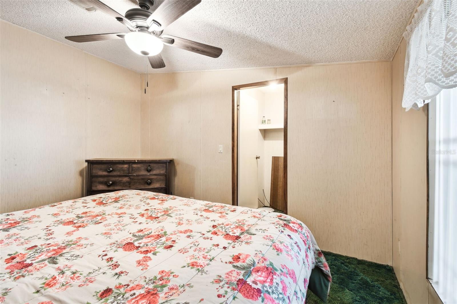 4537 THORNTON DR, ZEPHYRHILLS, FL, 33542