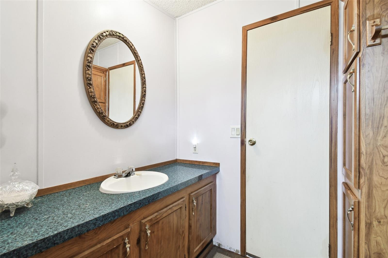 4537 THORNTON DR, ZEPHYRHILLS, FL, 33542