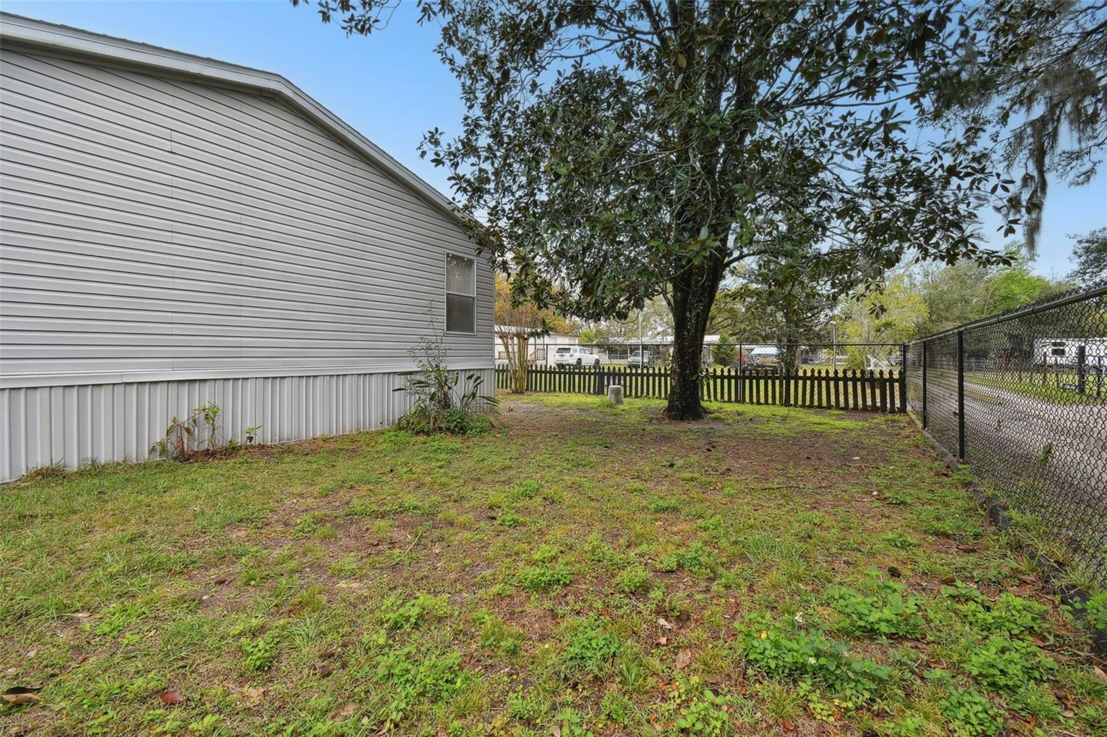 4537 THORNTON DR, ZEPHYRHILLS, FL, 33542