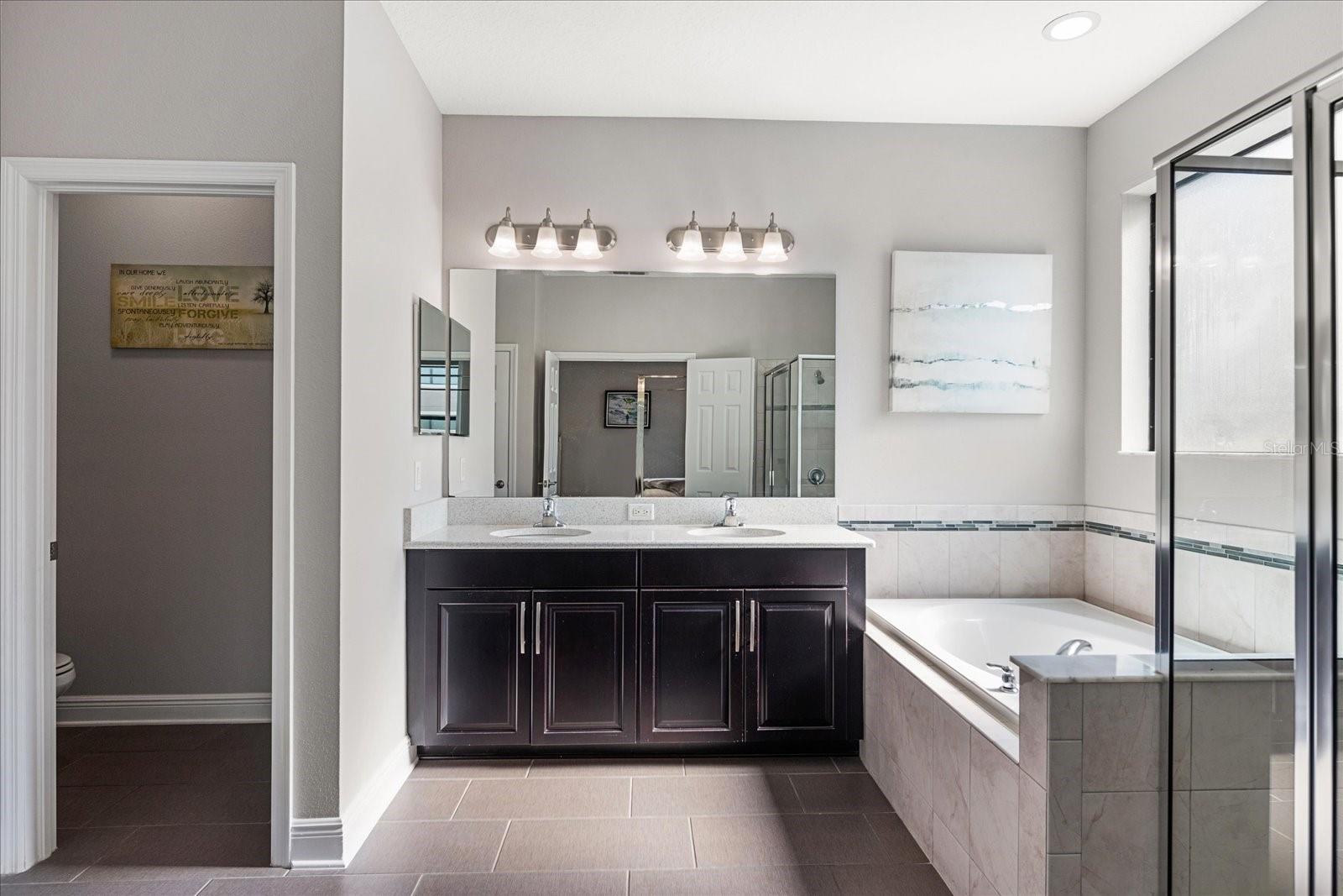 1727 NATURE VIEW DR, LUTZ, FL, 33558