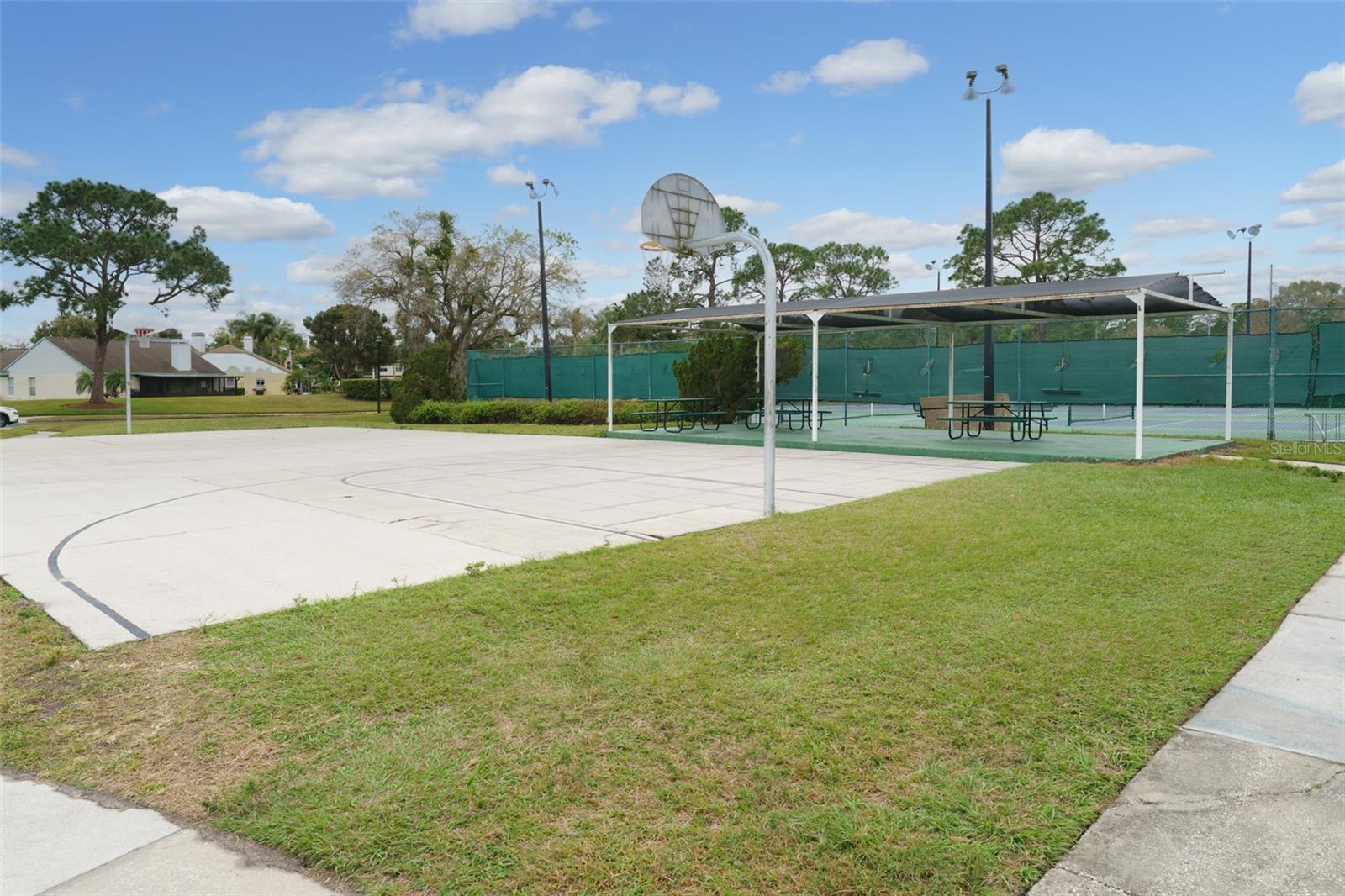 6425 STREAMPORT DR, ORLANDO, FL, 32822