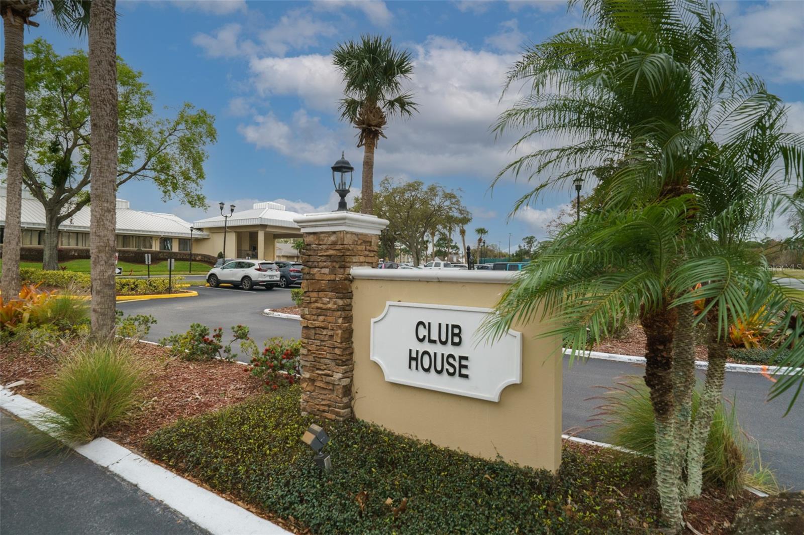6425 STREAMPORT DR, ORLANDO, FL, 32822