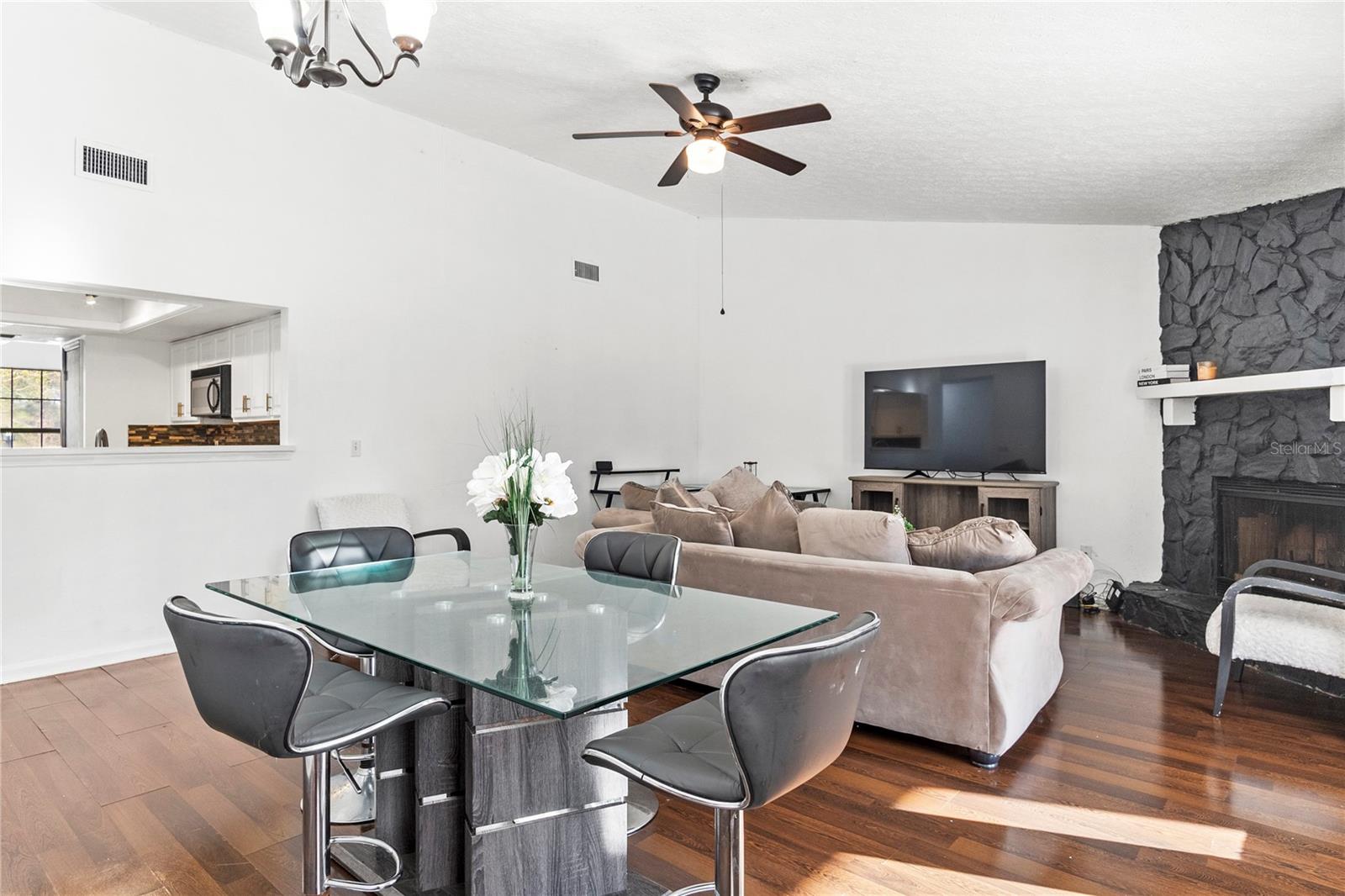 836 VILLAGE DR, BROOKSVILLE, FL, 34601