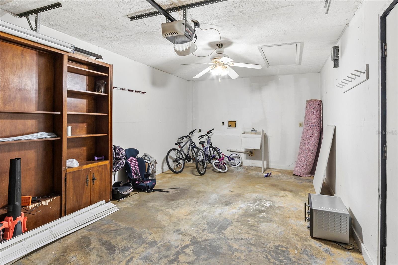 836 VILLAGE DR, BROOKSVILLE, FL, 34601