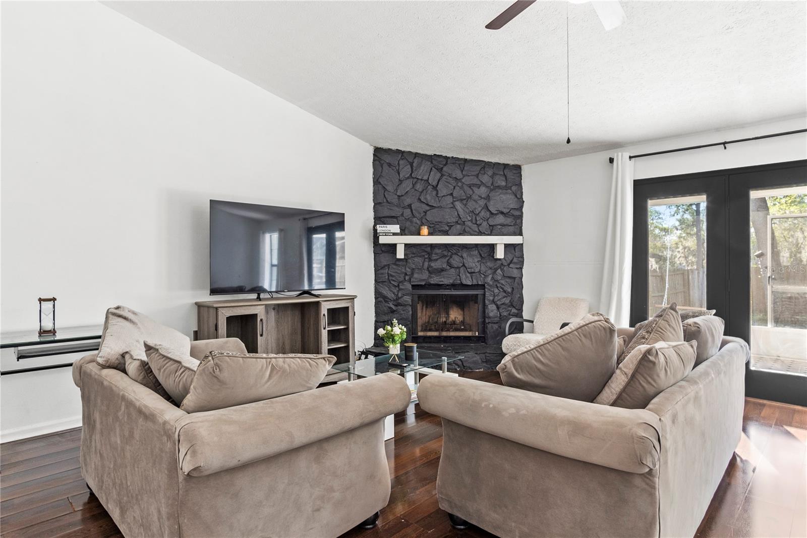 836 VILLAGE DR, BROOKSVILLE, FL, 34601