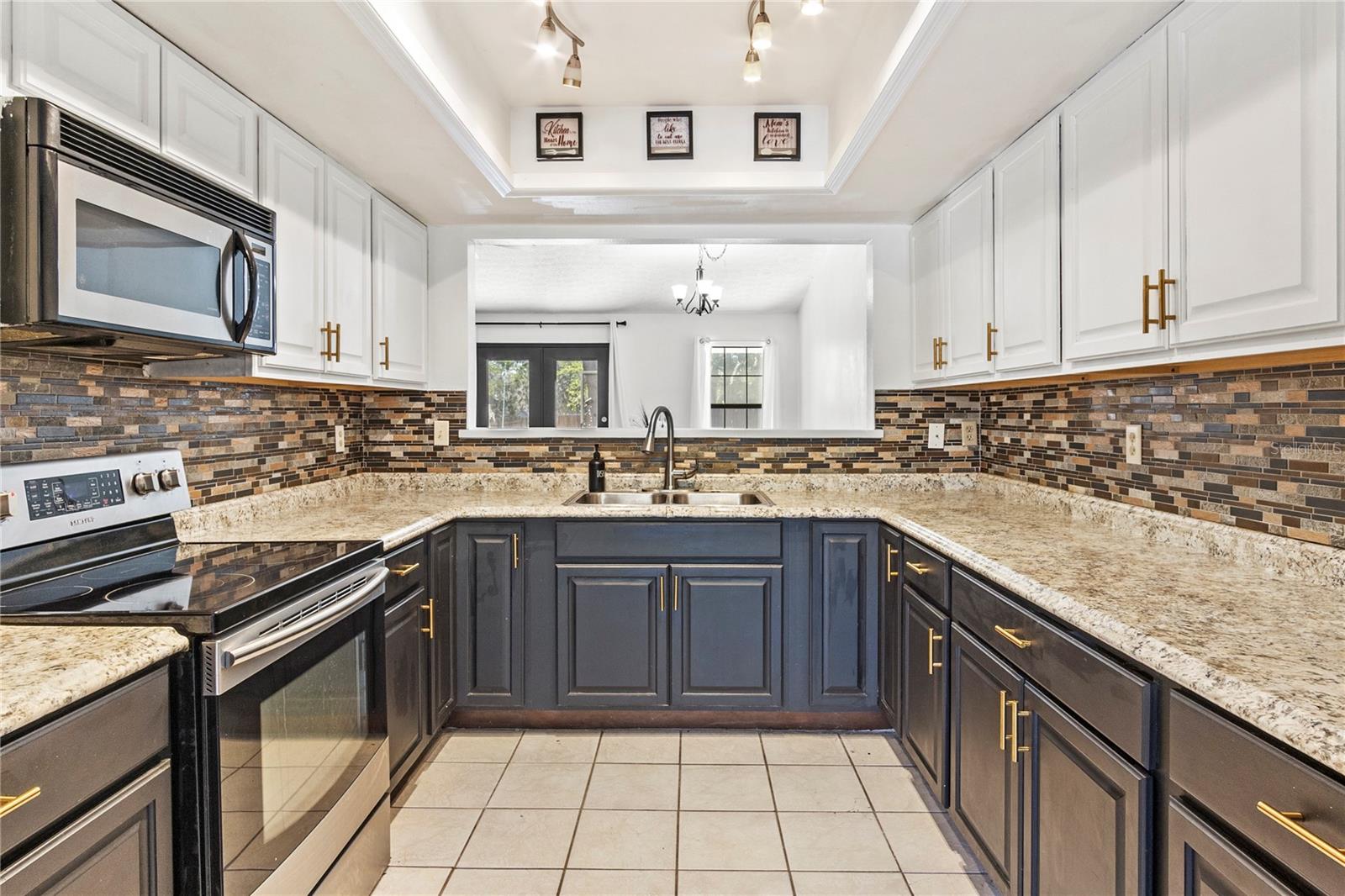 836 VILLAGE DR, BROOKSVILLE, FL, 34601