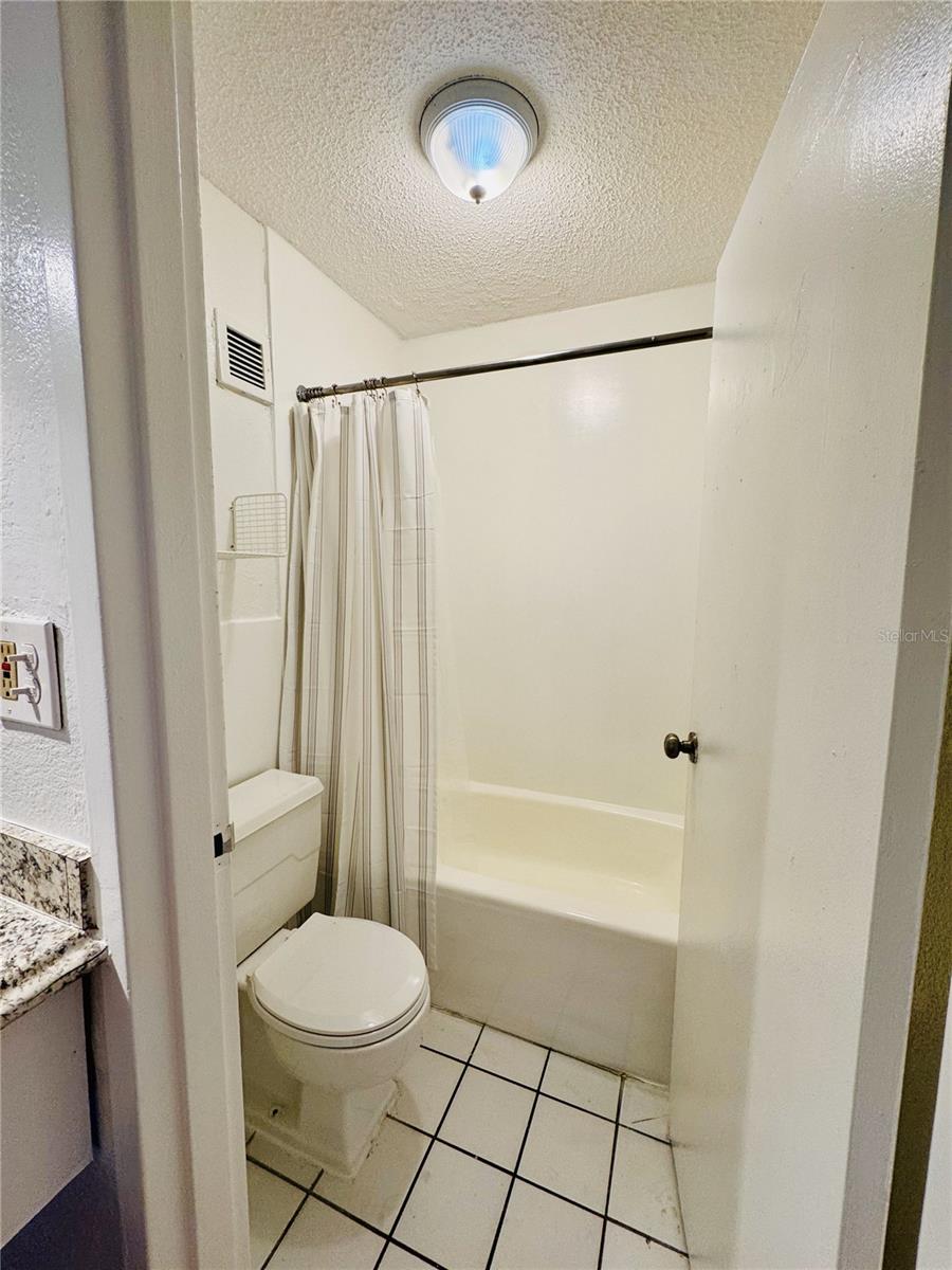 7900 S ORANGE BLOSSOM TRL #2042, ORLANDO, FL, 32809