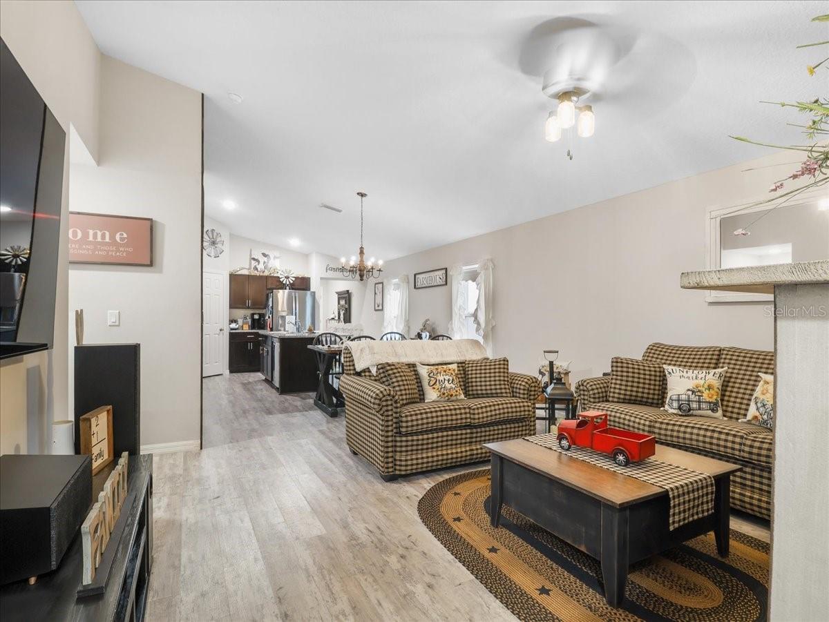 13003 UPWARD PL, RIVERVIEW, FL, 33579