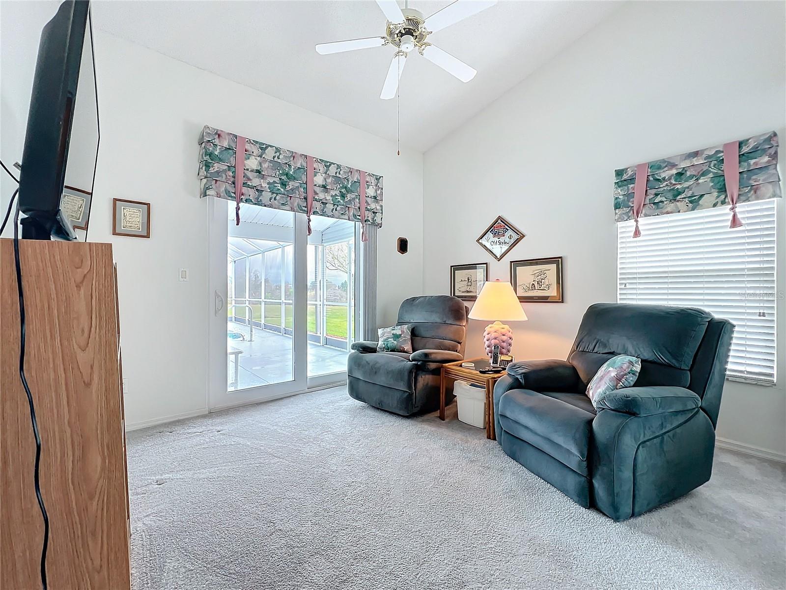 25110 MERIWEATHER RD, LEESBURG, FL, 34748