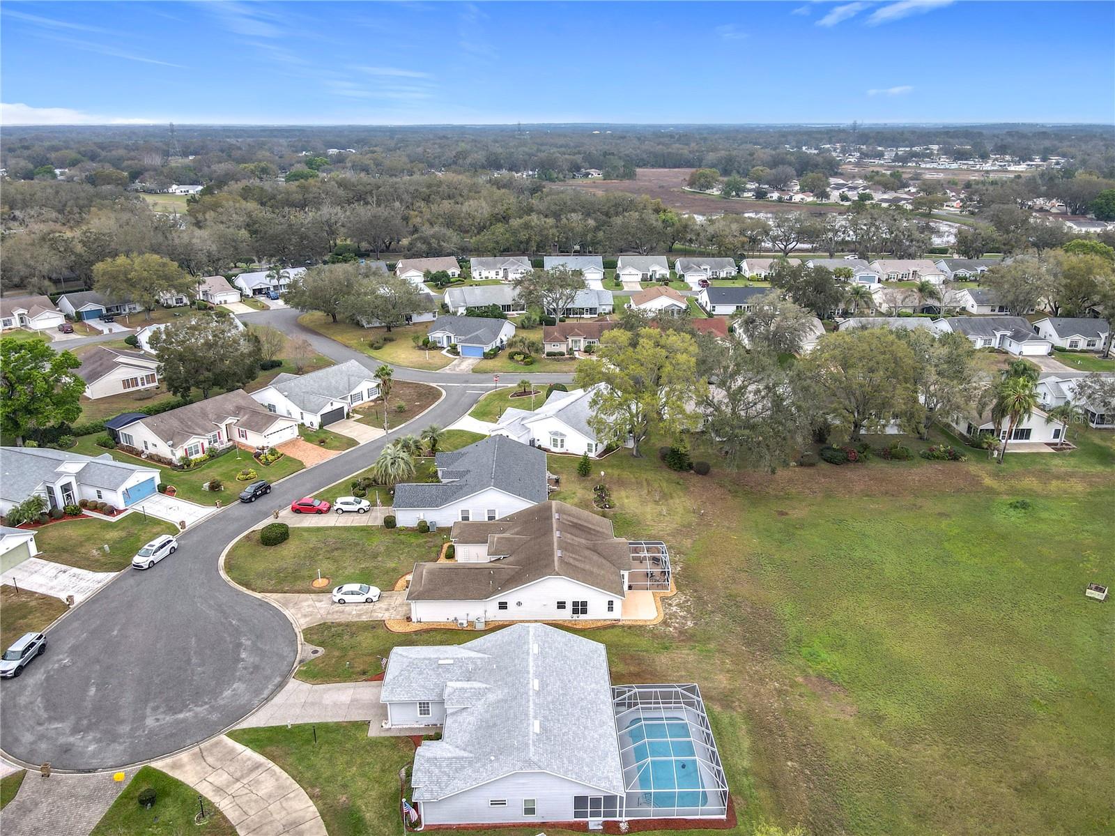 25110 MERIWEATHER RD, LEESBURG, FL, 34748