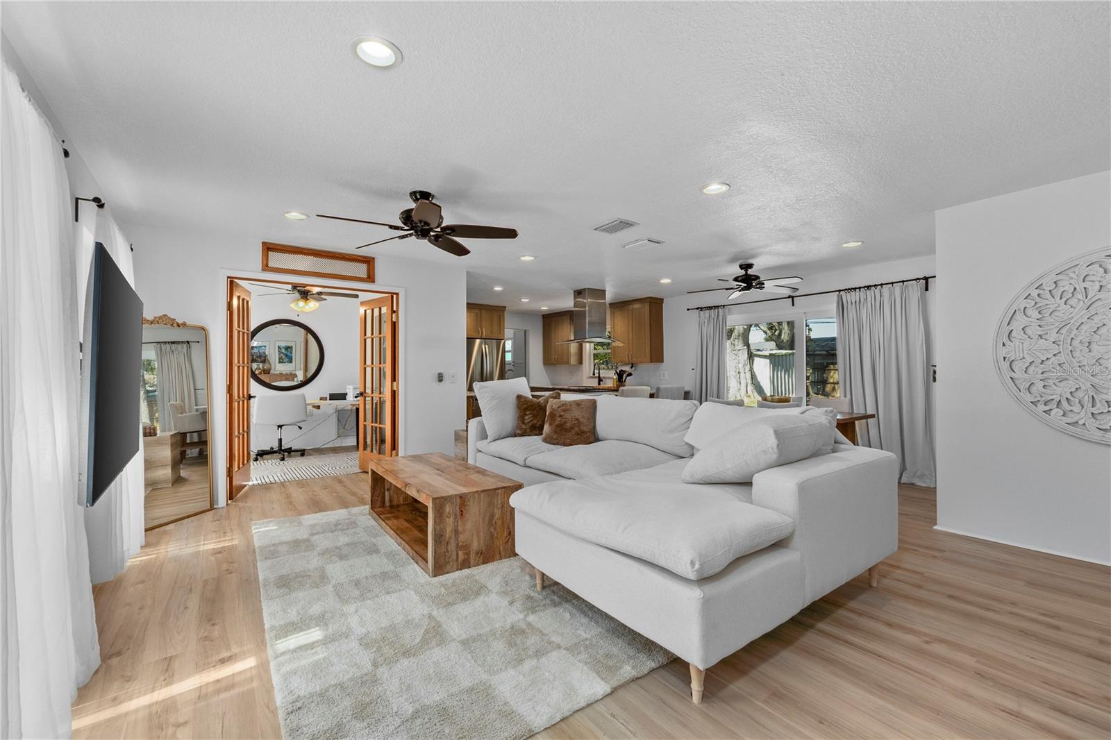 1767 COLORADO AVE NE, ST PETERSBURG, FL, 33703