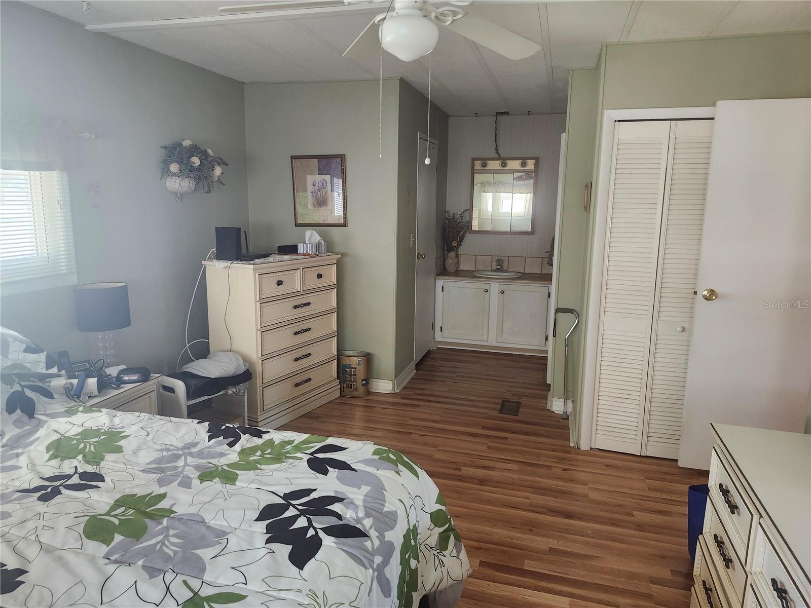 5725 COLUMBIA DR, NEW PORT RICHEY, FL, 34652