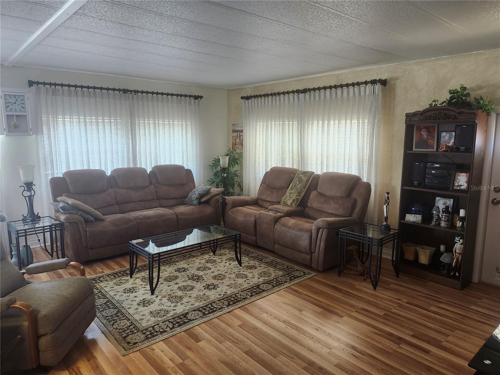 5725 COLUMBIA DR, NEW PORT RICHEY, FL, 34652