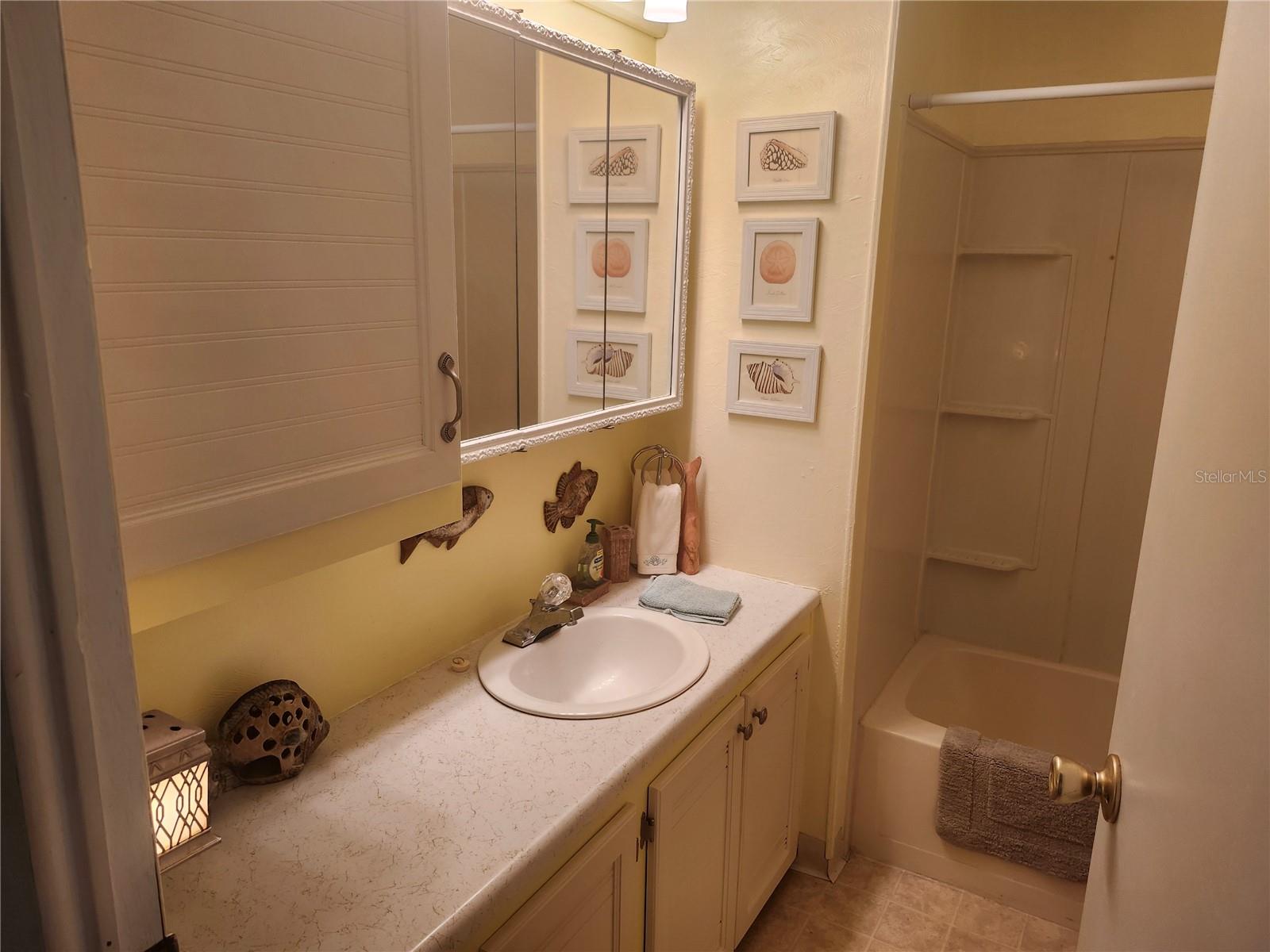 5725 COLUMBIA DR, NEW PORT RICHEY, FL, 34652