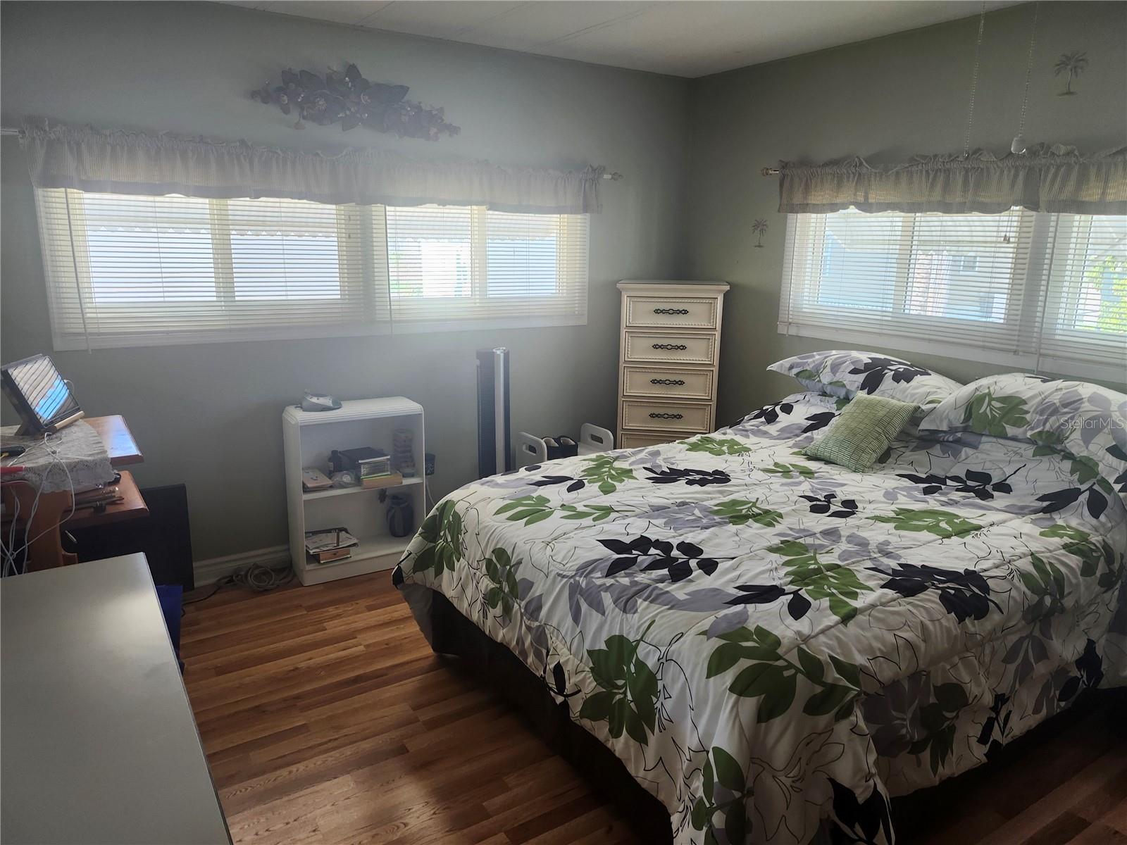 5725 COLUMBIA DR, NEW PORT RICHEY, FL, 34652