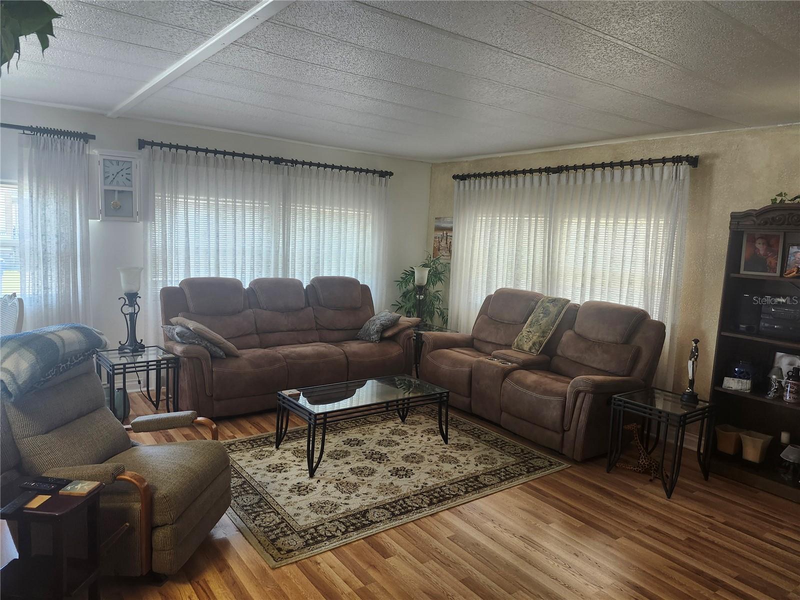 5725 COLUMBIA DR, NEW PORT RICHEY, FL, 34652