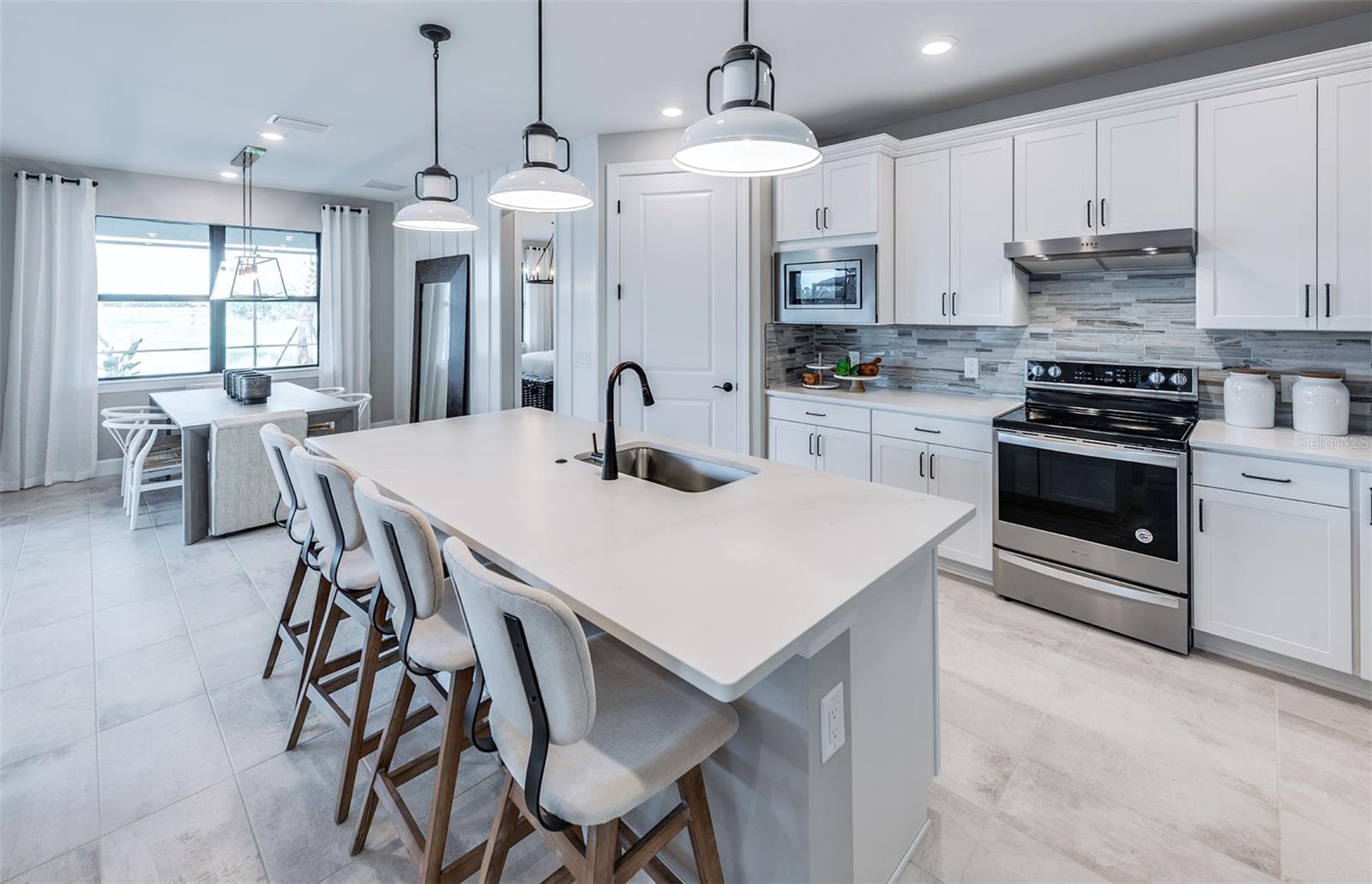 5732 BLUESTAR CT, LAKEWOOD RANCH, FL, 34211
