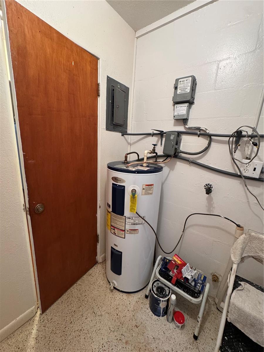 2263 LAKE REEDY BLVD N, FROSTPROOF, FL, 33843