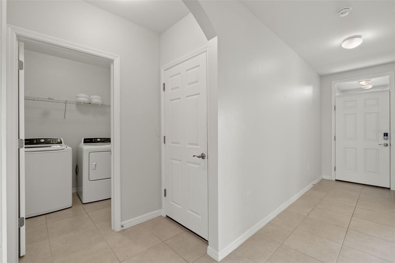 3495 ACAPULCO CIR, CAPE CORAL, FL, 33909