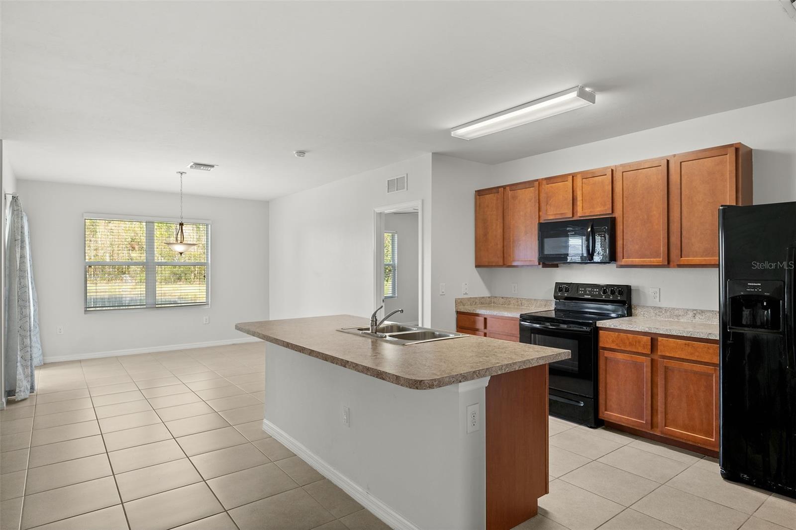 3495 ACAPULCO CIR, CAPE CORAL, FL, 33909