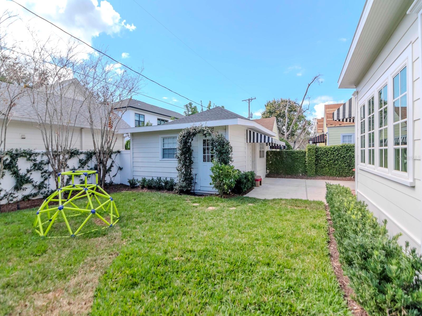 2514 W MORRISON AVE, TAMPA, FL, 33629