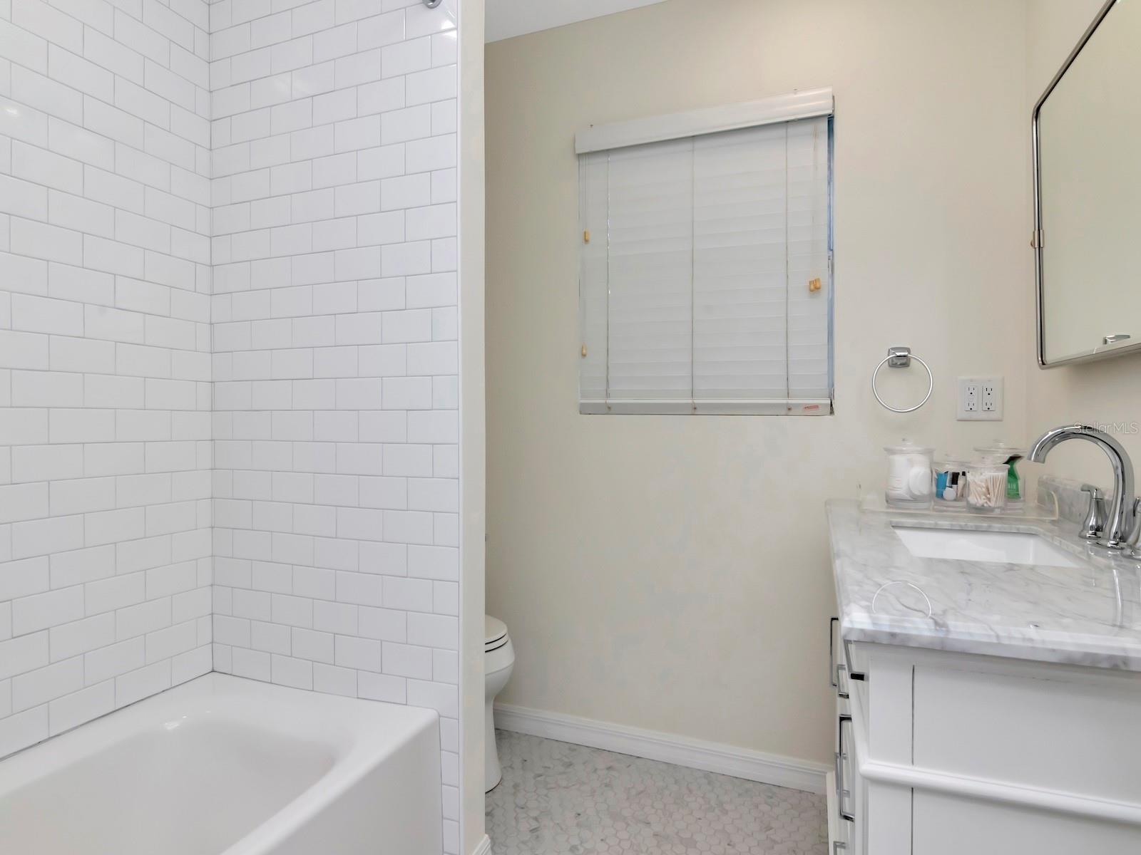 2514 W MORRISON AVE, TAMPA, FL, 33629