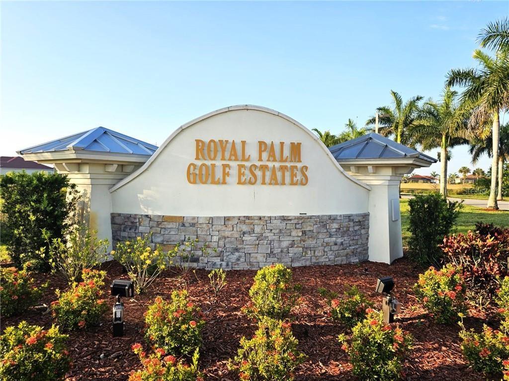 18001 BLUEWATER DR, NAPLES, FL, 34114