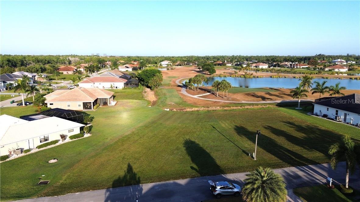 18001 BLUEWATER DR, NAPLES, FL, 34114