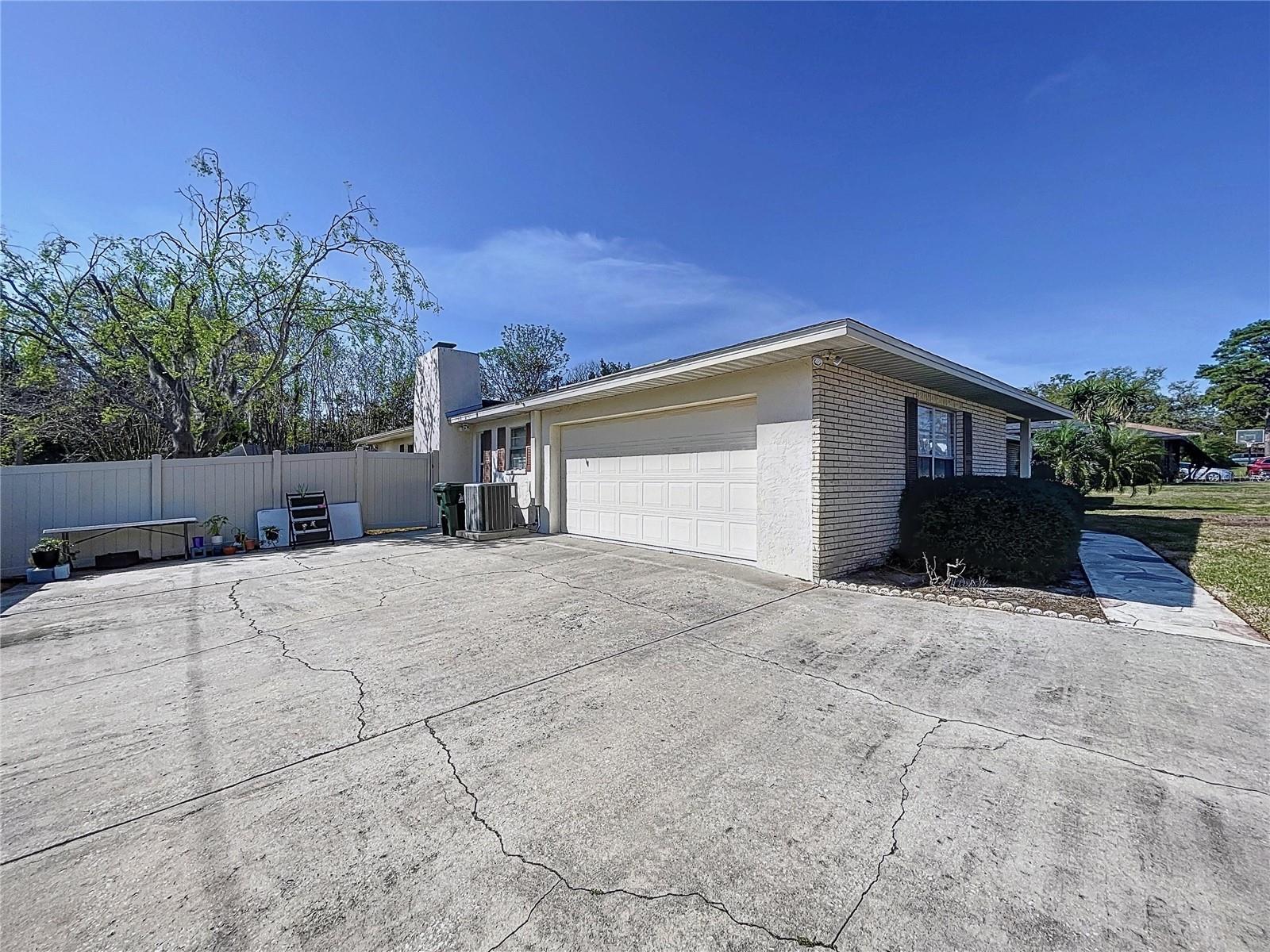 1743 WILSHIRE CT, LAKELAND, FL, 33813