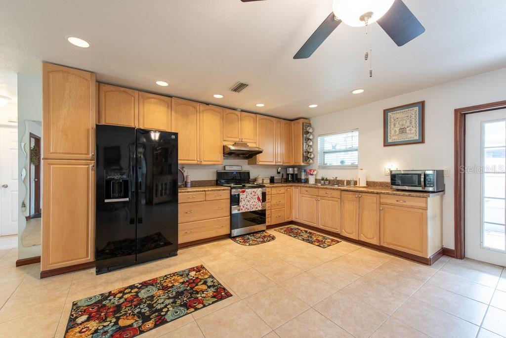 1875 SETON DR, CLEARWATER, FL, 33763