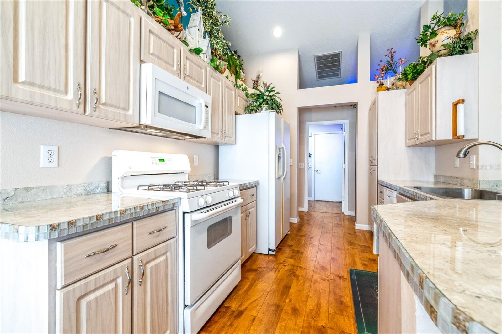 4313 BROOKE DR, VALRICO, FL, 33594