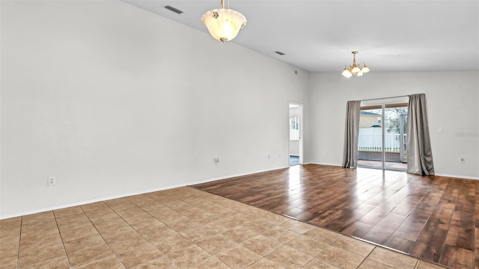 18104 CANAL POINTE ST, TAMPA, FL, 33647