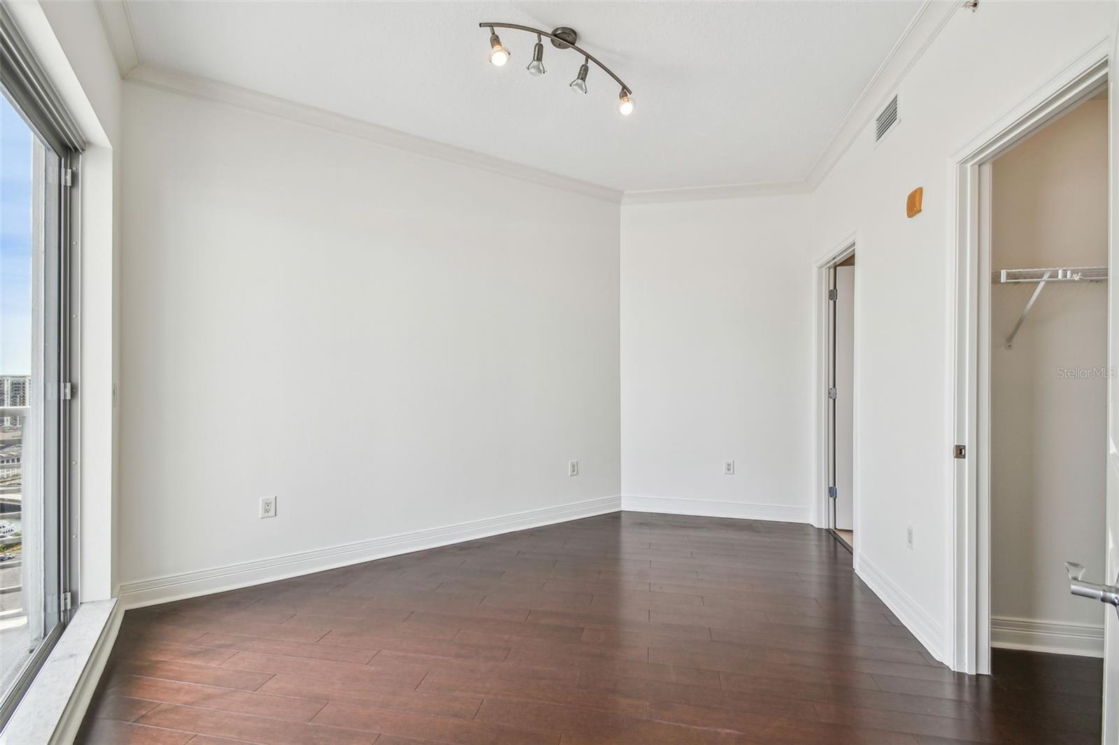 1209 E CUMBERLAND AVE #2406, TAMPA, FL, 33602