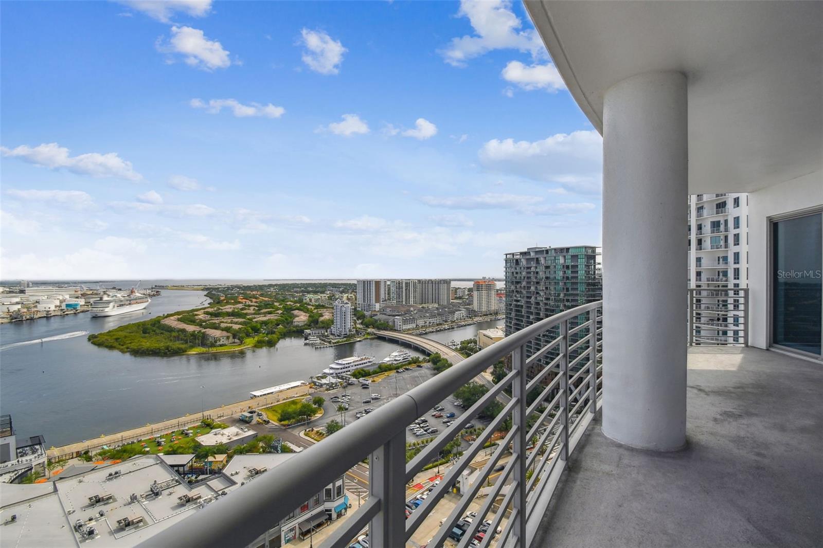 1209 E CUMBERLAND AVE #2406, TAMPA, FL, 33602