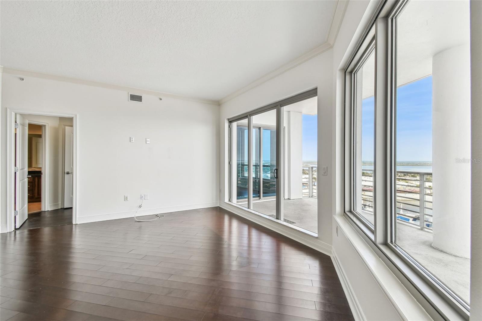 1209 E CUMBERLAND AVE #2406, TAMPA, FL, 33602