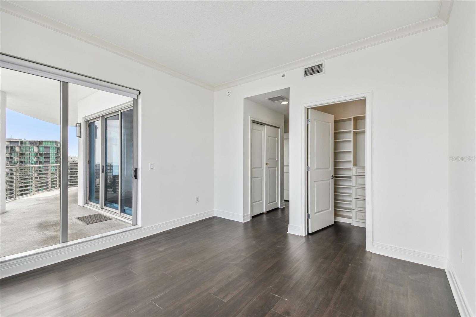 1209 E CUMBERLAND AVE #2406, TAMPA, FL, 33602