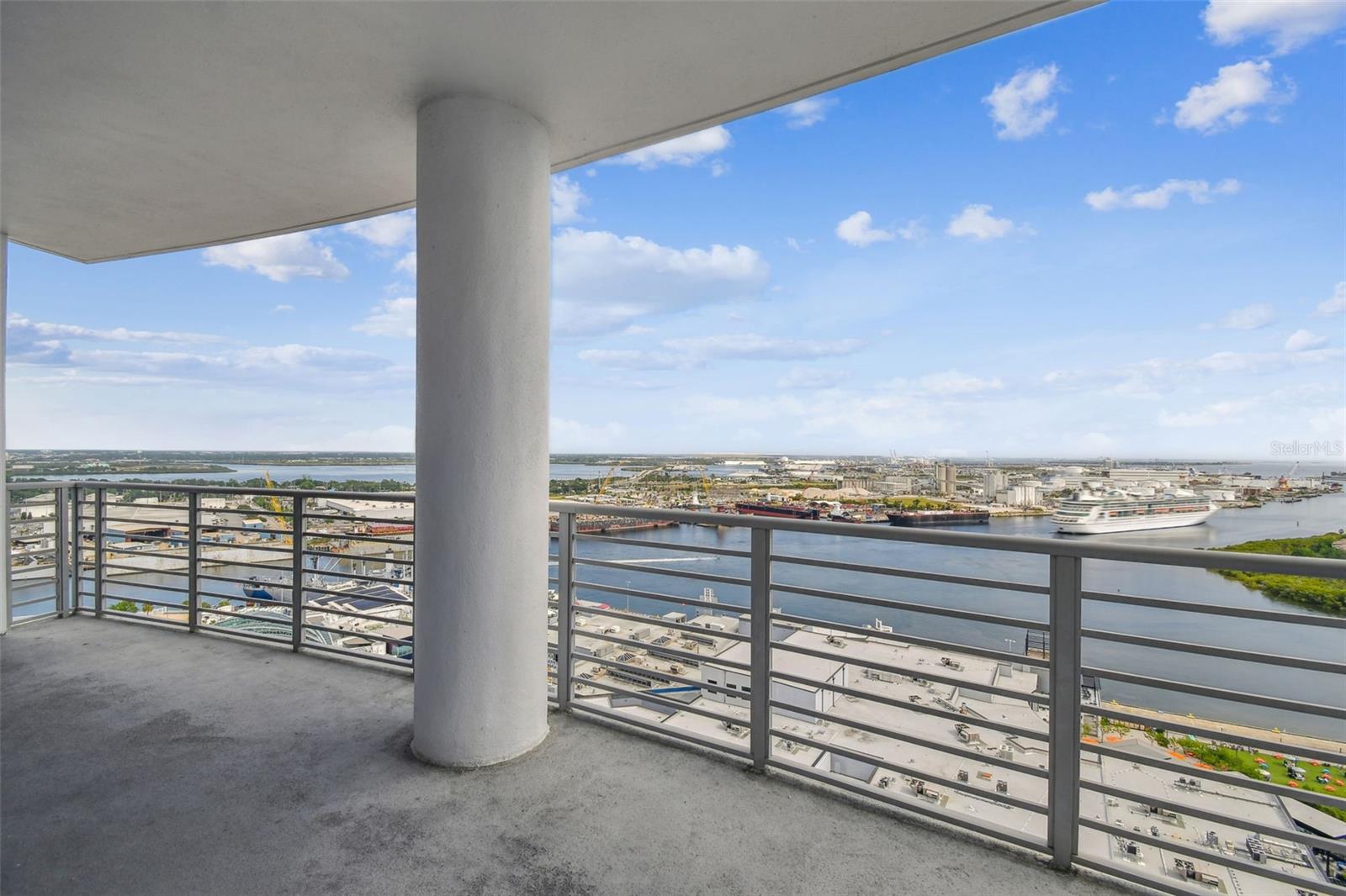 1209 E CUMBERLAND AVE #2406, TAMPA, FL, 33602