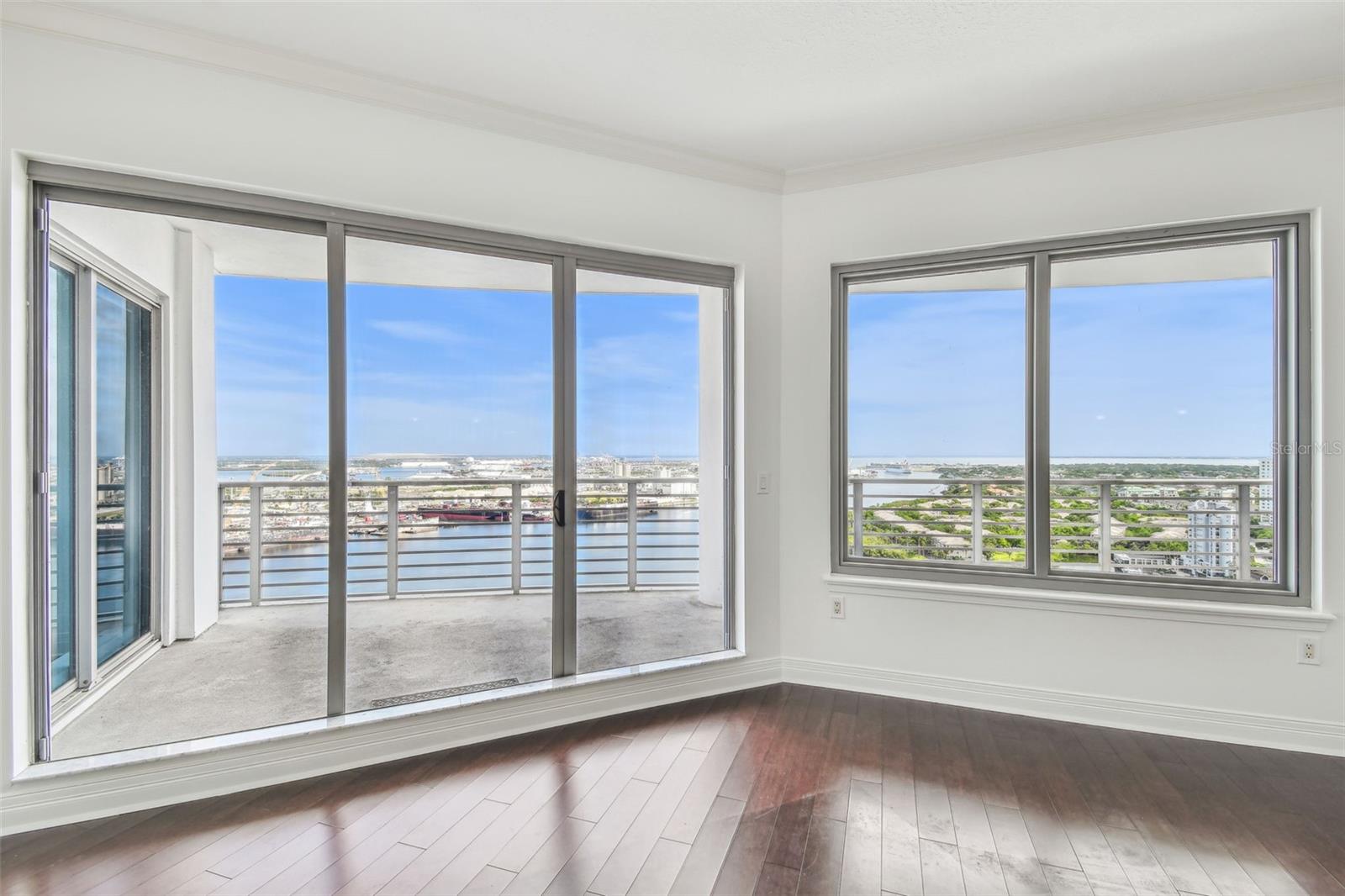 1209 E CUMBERLAND AVE #2406, TAMPA, FL, 33602